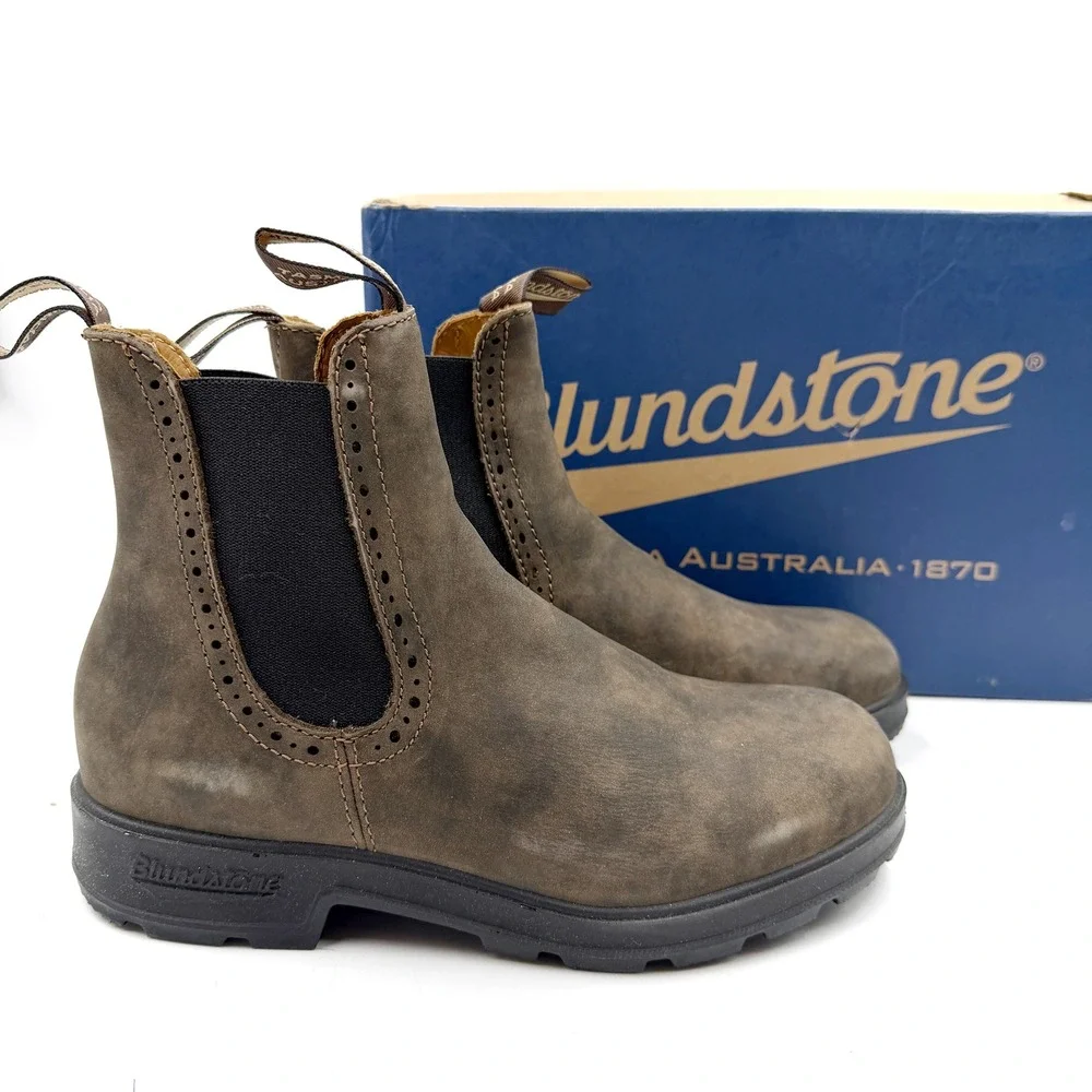 Blundstone 1351 Originals Chelsea Boots Rustic Brown Brogue Women US 8.5